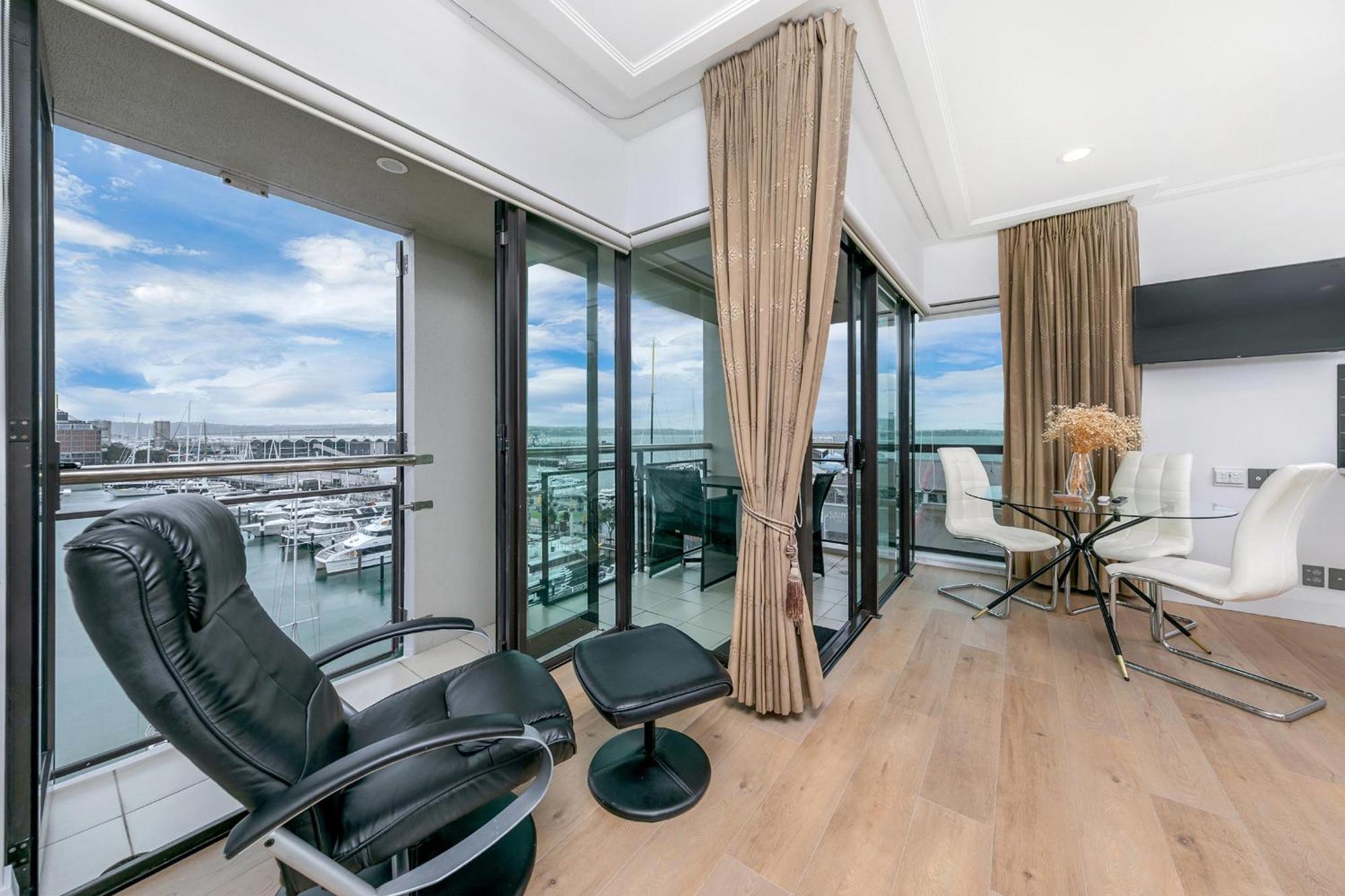 Exquisite Sun Soaked Corner Apartment Auckland Exteriér fotografie